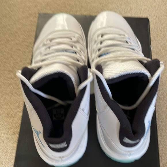 2014 Jordan 11, Retro, legend Blues - GS - Picture 6 of 6